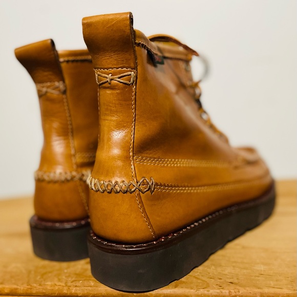 GH Bass men’s Weejun Camp Boots - Picture 2 of 5